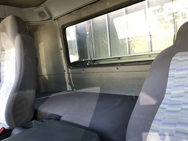 UDトラックス（日産） コンドル 中型 Translation missing: ja.item.body_keijou_enum.body_keijou_almi_block BDG-MK36C(8435) 25枚目