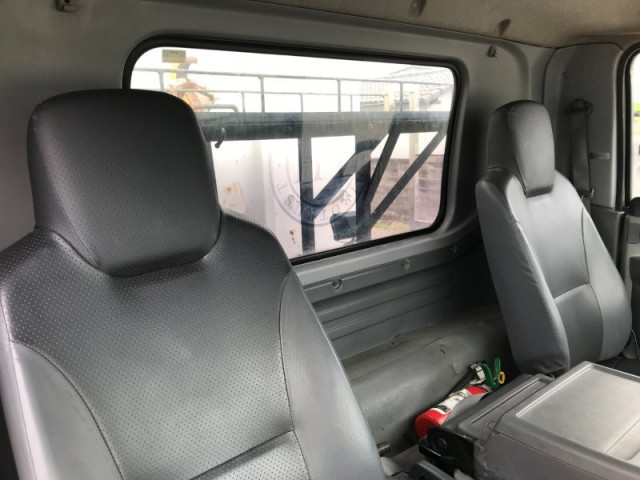 いすゞ フォワード 中型 コンテナ専用車 TKG-FRR90S2(109941) 7枚目