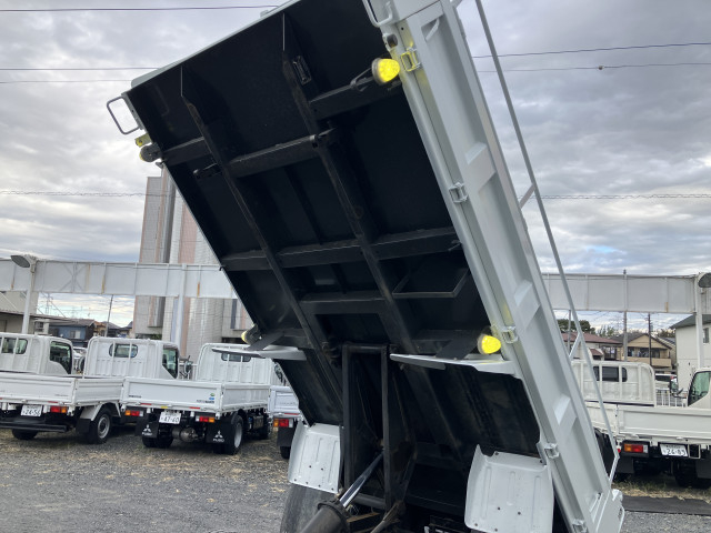 三菱ふそう キャンター 小型 土砂ダンプ TPG-FBA30(113592) 25枚目