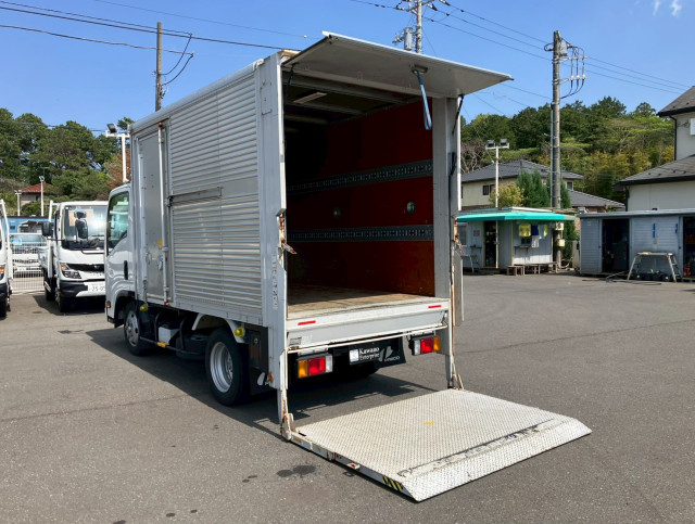 Isuzu elf Small Box body TPG-NMR85AN(105497) 15枚目