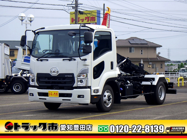 Nissan UD condor Middle Arm roll trucks  2RG-BRR90S1(64710) 1枚目