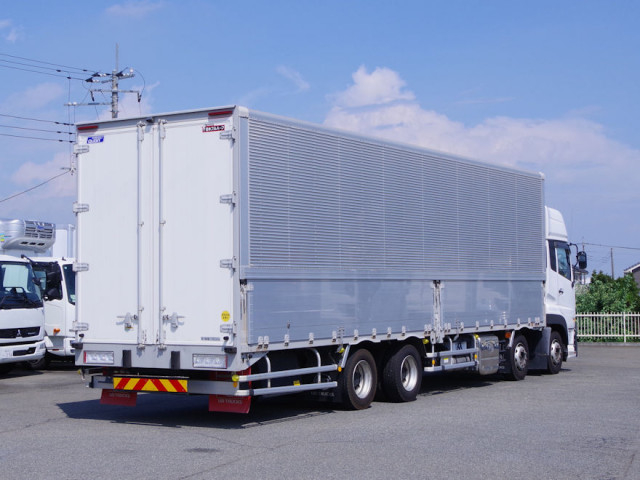 UDトラックス（日産） クオン 大型 ウィング 2RG-CG5FA(110742) 4枚目