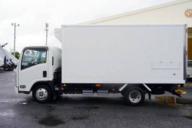 いすゞ エルフ 小型 冷蔵冷凍バン 2RG-NPR88AN(107166) 3枚目