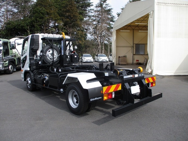 三菱ふそう ファイター 中型 コンテナ専用車 2KG-FK72F(9566) 3枚目