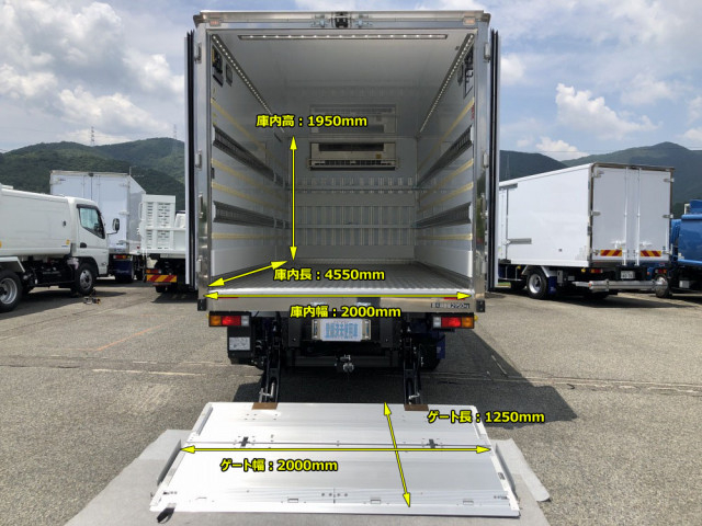 Mitsubishi Fuso canter Small Freezer box_body 2RG-FEB80(108889) 3枚目
