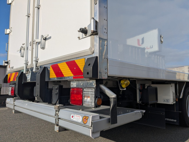Hino ranger Middle Freezer box_body 2KG-FD2ABG(101304) 7枚目