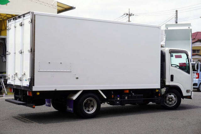 いすゞ エルフ 小型 冷蔵冷凍バン 2RG-NPR88AN(109685) 8枚目