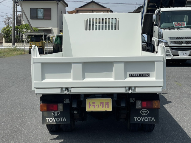 トヨタ ダイナ 小型 土砂ダンプ TKG-XZU620D(109058) 6枚目