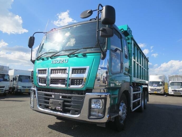 いすゞ ギガ 大型 深ダンプ（土砂禁） QKG-CXZ77AT(8519) 2枚目