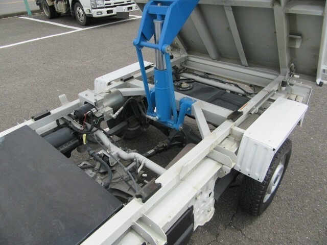 スズキ キャリィ 軽 土砂ダンプ EBD-DA16T(10079) 12枚目