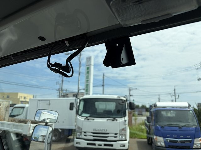 いすゞ エルフ 小型 バン TPG-NHS85AN(110728) 45枚目