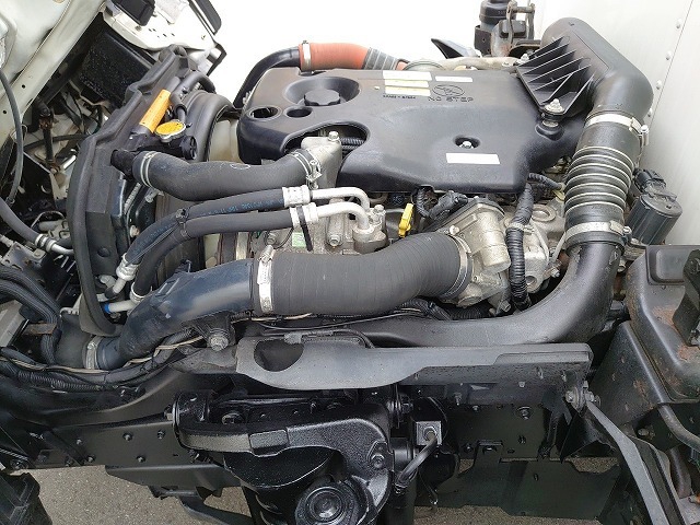 いすゞ エルフ 小型 バン BKG-NHR85AN(12288) 48枚目