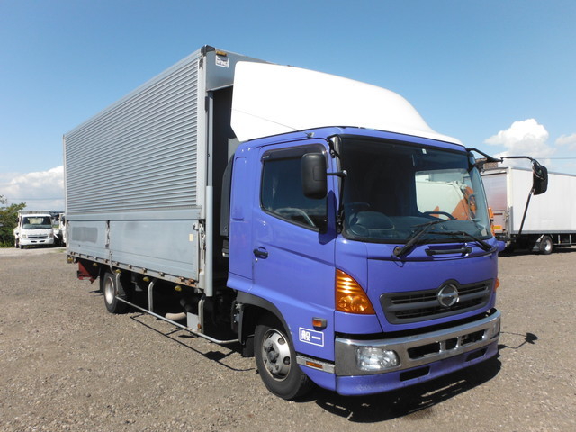日野 レンジャー 中型 ウィング BDG-FD8JLWA(2141) 2枚目