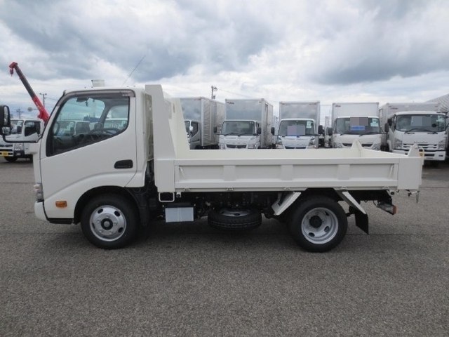 日野 デュトロ 小型 土砂ダンプ 2RG-XZU600T(11700) 9枚目