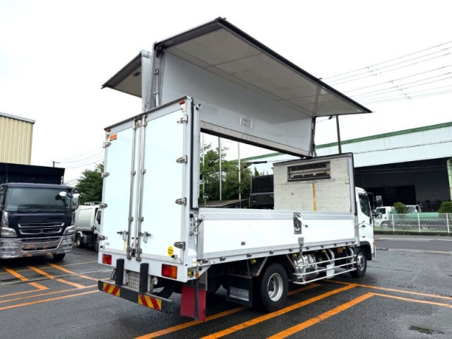 日野 レンジャー 増トン 冷蔵冷凍バン TKG-GC9JHAA(110400) 7枚目