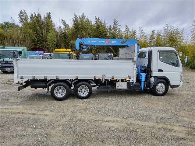 三菱ふそう キャンター 小型 平ボディ（クレーン付） PA-FF83DHY(10837) 8枚目