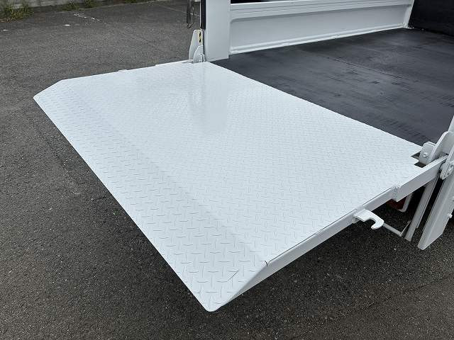 日産自動車 バネット 小型 平ボディ ABF-SK82TN(112455) 9枚目