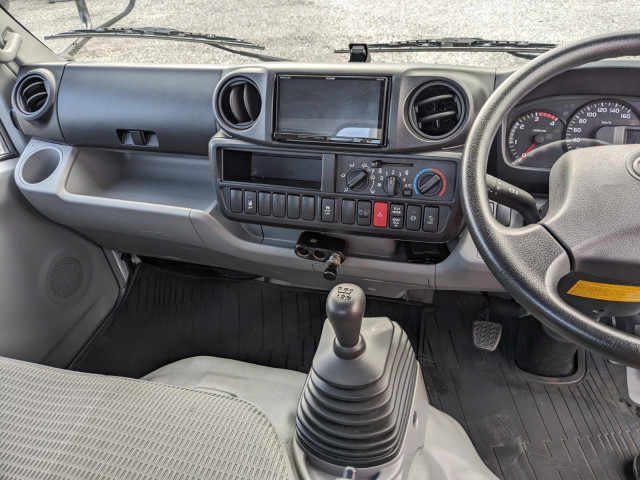 トヨタ トヨエース 小型 平ボディ TKG-XZC655(109110) 20枚目