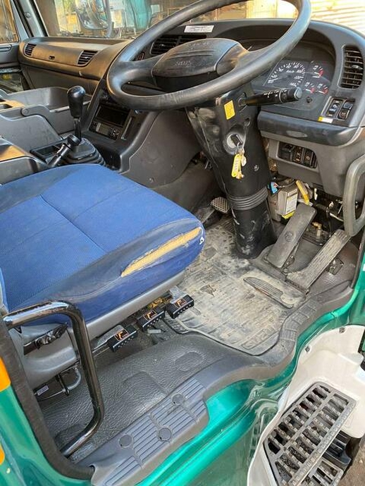 いすゞ ギガ 大型 冷蔵冷凍バン PDG-CVR77P8(10041) 9枚目