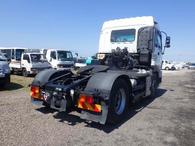 いすゞ ギガ 大型 トラクタ QKG-EXD52AD(6134) 5枚目