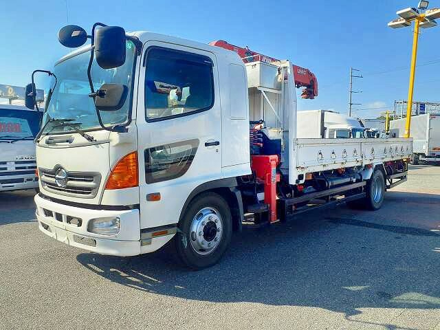 日野 レンジャー 増トン 平ボディ（クレーン付） ADG-FE7JLWA(35600) 1枚目