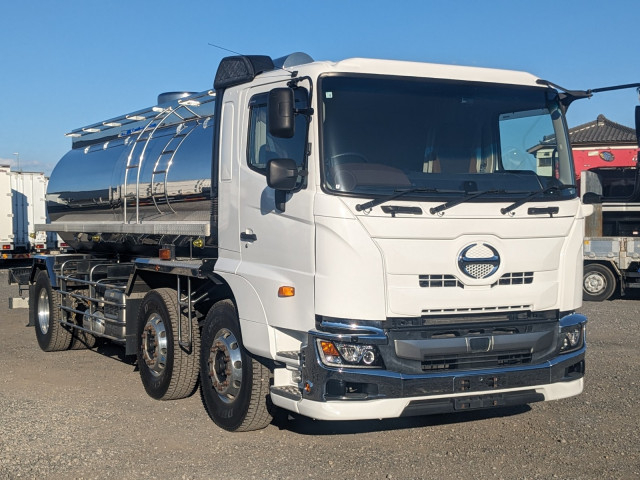 日野 プロフィア 大型 タンクローリー 2DG-FN1AJG(112973) 2枚目