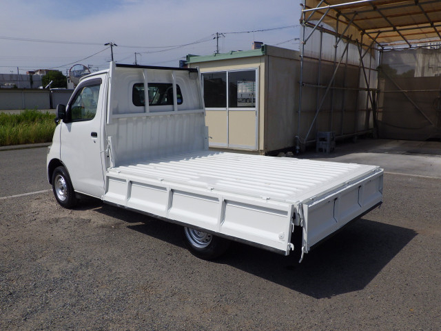 トヨタ タウンエース 小型 平ボディ DBF-S402U(109589) 23枚目