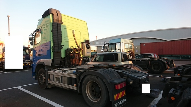 ボルボ Volvo FH 4x2 大型 トラクタ LKG-H2TDA1(2253) 3枚目