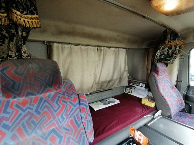 いすゞ ギガ 大型 平ボディ KL-CYL51V4(5608) 41枚目