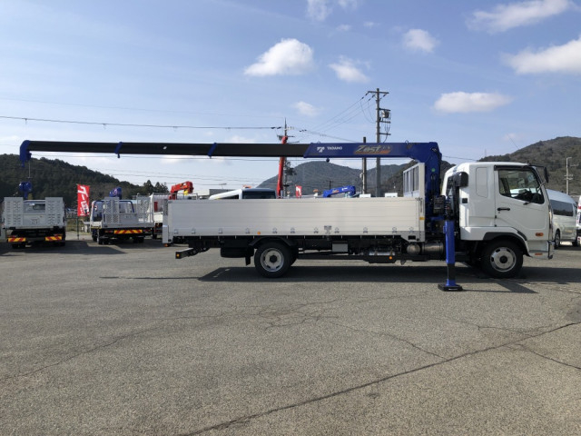 三菱ふそう ファイター 中型 平ボディ（クレーン付） 2KG-FK62F(106375) 7枚目