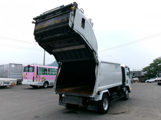 マツダ タイタン 小型 塵芥車（プレス式） SKG-LPR85YN(110294) 17枚目
