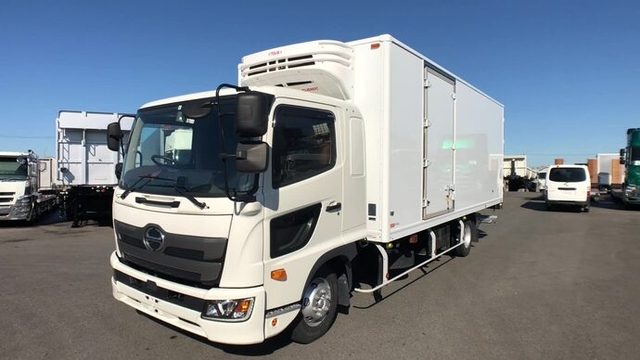 日野 レンジャー 中型 冷蔵冷凍バン 2KG-FD2ABA(37349) 3枚目