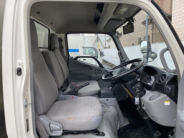トヨタ トヨエース 小型 バン TKG-XZC605(12755) 30枚目