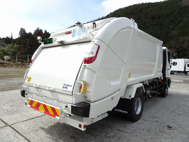 日野 レンジャー 増トン 塵芥車（プレス式） 2KG-GC2ABA(106369) 2枚目