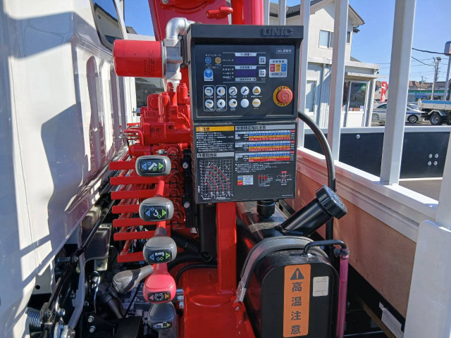 三菱ふそう キャンター 小型 平ボディ（クレーン付） 2RG-FEA80(111596) 22枚目