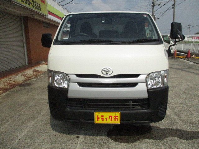 Toyota hiace Small Freezer box_body CBF-TRH200V(92118) 30枚目
