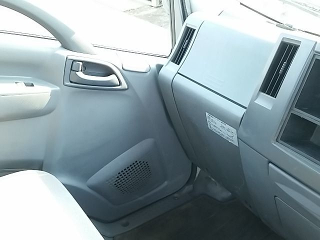 日産自動車 アトラス 小型 平ボディ TKG-AMR85AR(9330) 40枚目