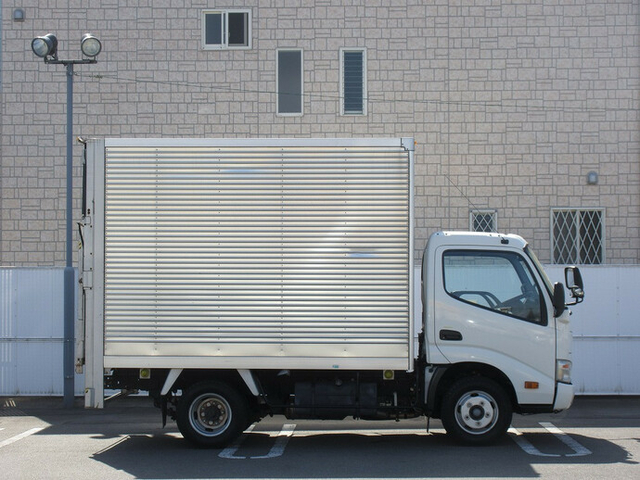 トヨタ ダイナ 小型 バン TKG-XZU605(9236) 5枚目