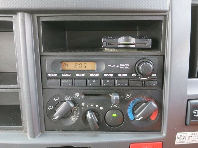 いすゞ エルフ 小型 バン TKG-NLR85AN(37075) 19枚目
