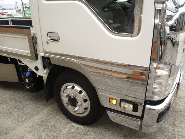 Isuzu elf Small Flat body 2RG-NJS88A(105448) 36枚目