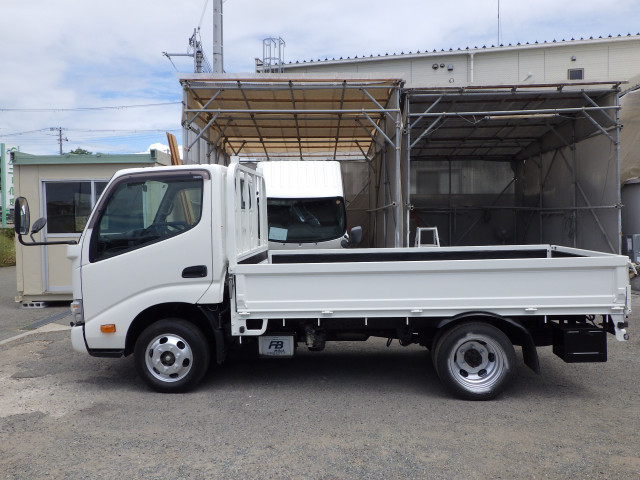Toyota dyna Small Flat body 2PG-GDY281(110658) 3枚目