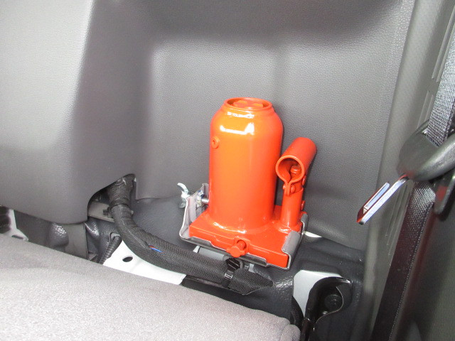 日産自動車 アトラス 小型 平ボディ 2WG-AMS88AC(112381) 23枚目
