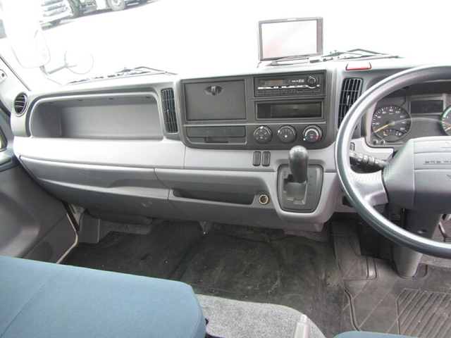 三菱ふそう キャンター 小型 幌車（ウィング式） TKG-FEB50(9755) 47枚目