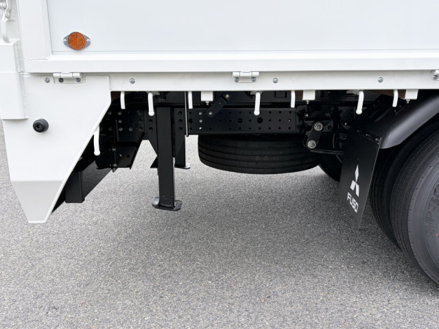 三菱ふそう キャンター 小型 平ボディ（クレーン付） 2PG-FEB90(111845) 34枚目