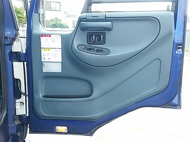 UDトラックス（日産） コンドル 増トン コンテナ専用車 PB-LK36A(11543) 71枚目