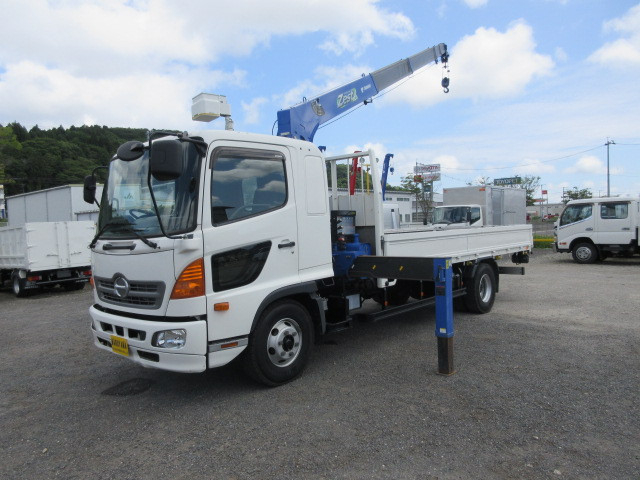 日野 レンジャー 中型 平ボディ（クレーン付） TKG-FD9JKAA(109751) 33枚目