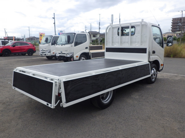 Toyota dyna Small Flat body TPG-XZU605(110913) 24枚目