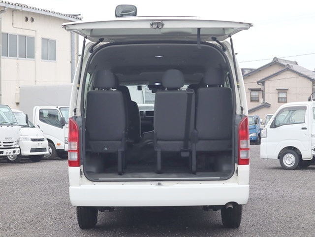 トヨタ ハイエース 小型 バン CBA-TRH214W(109968) 11枚目