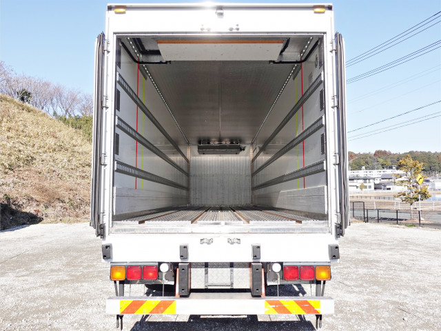 Isuzu giga Large Freezer box_body QPG-CYL77B(100851) 17枚目