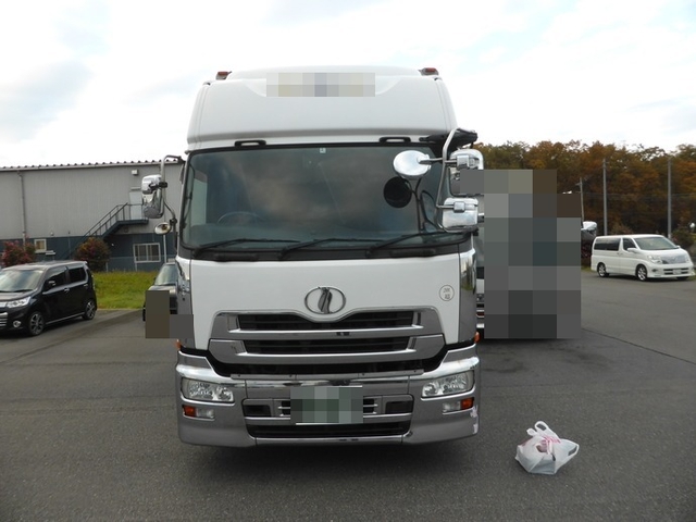 UDトラックス（日産） クオン 大型 ウィング PKG-CG4ZA(2353) 2枚目